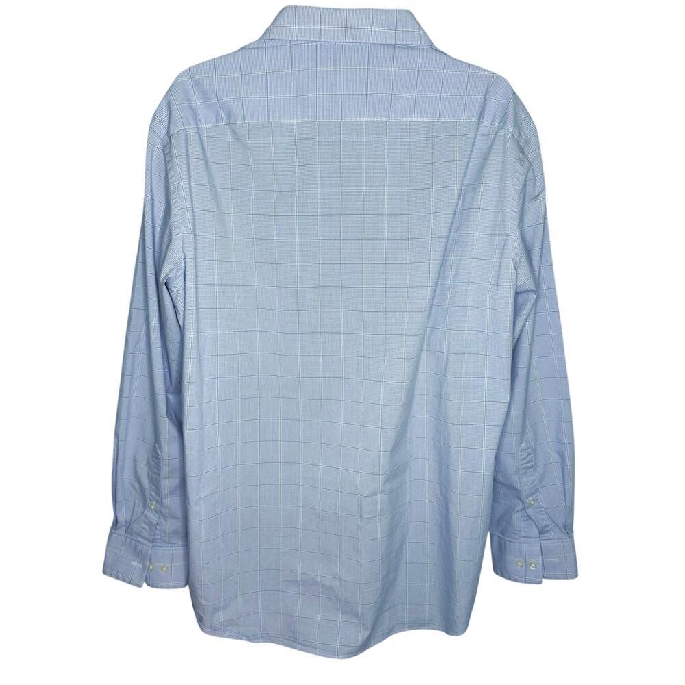 Van Heusen Flex Regular Fit Stretch Button Up Siz… - image 2